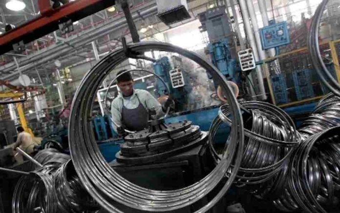 India's Pharmaceutical Industry Booms Amidst Global Shift Away from Chinese Manufacturing